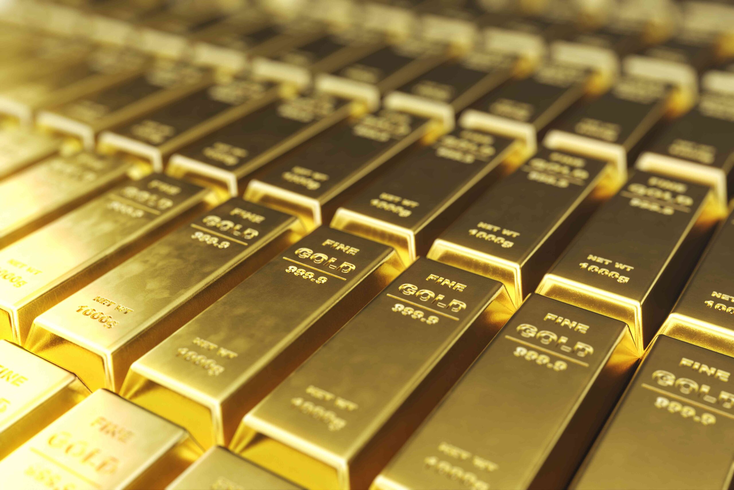 Gold Hits Record High Amid Falling US Confidence & Fed Rate Cuts