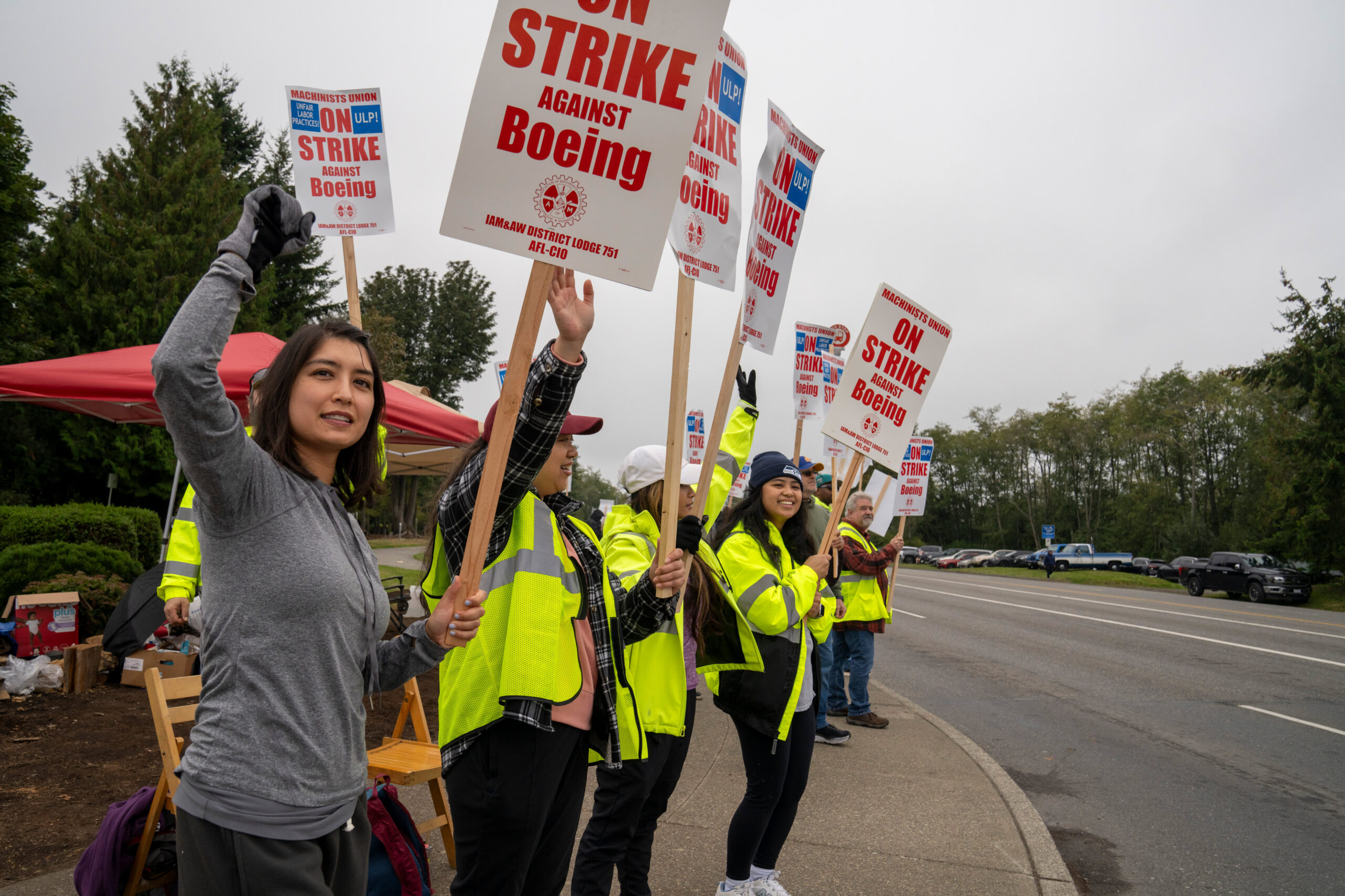 Boeing Faces Escalating Crisis Amid Workforce Cuts and Strikes